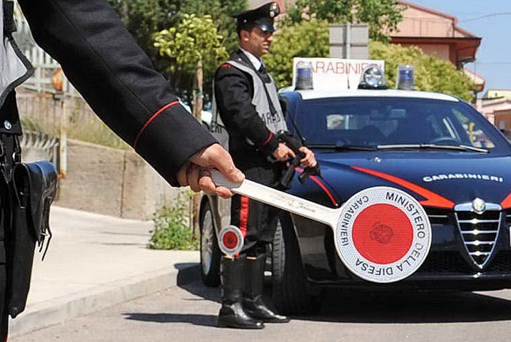 Costa caro provare a corrompere i Carabinieri - Voce di Carpi (Comunicati Stampa) (Registrazione) (Blog)